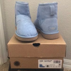 Classic Mini Uggs